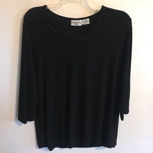 190 Blouse w/sparkle on neckline KATHY IRELAND 🖤